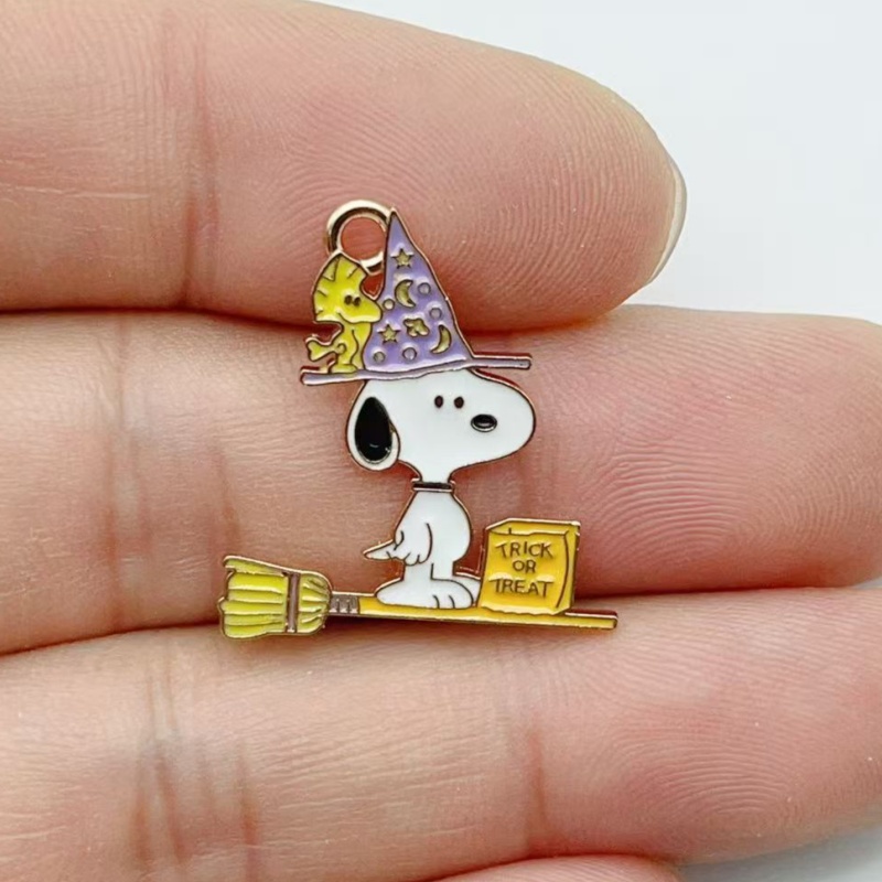 10 Stück Niedliche Halloween C – Jewelry Making Factory Bewertung und Preis