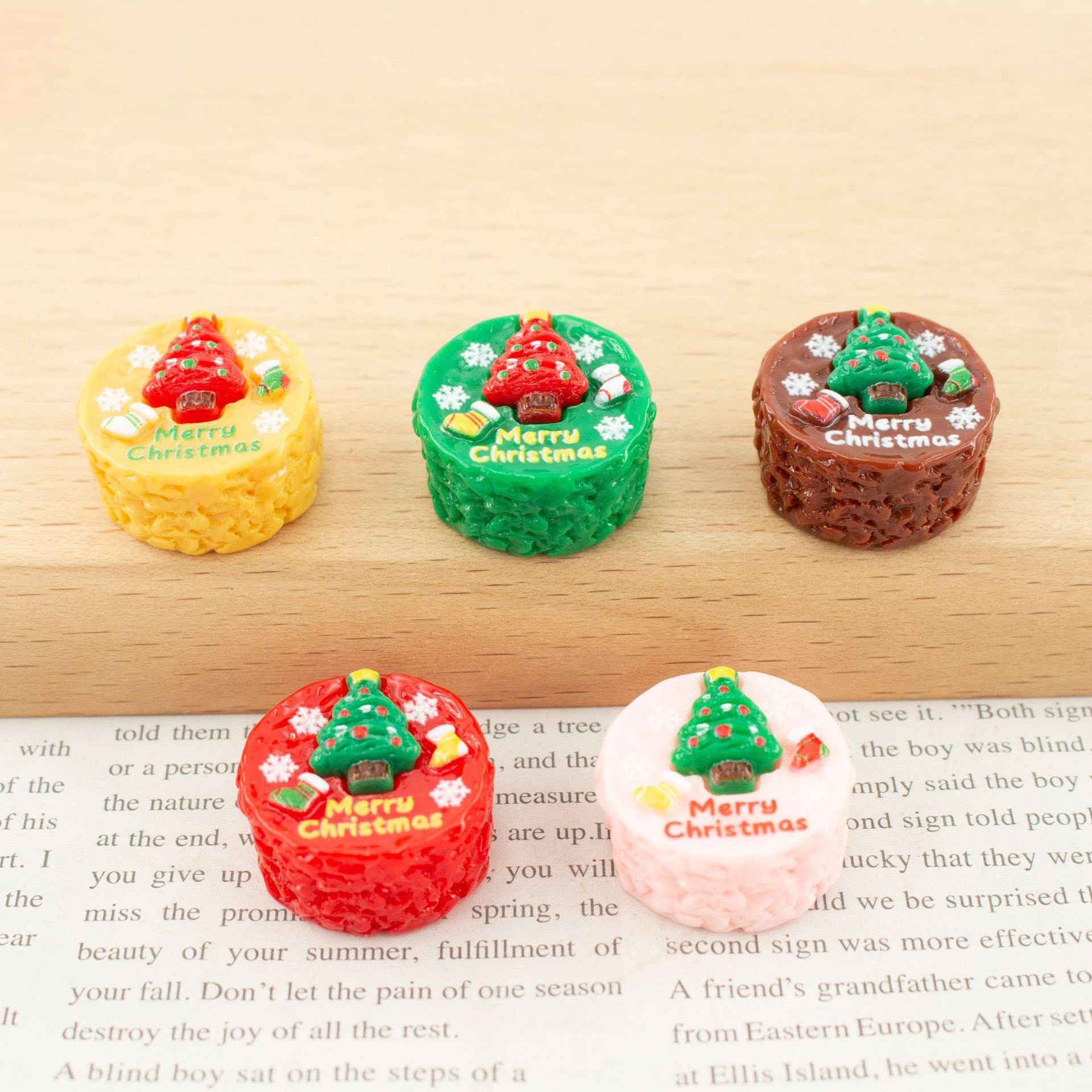 10 Stück Kunstharz-Cupcakes in – Jewelry Making Desk Bewertung und Preis