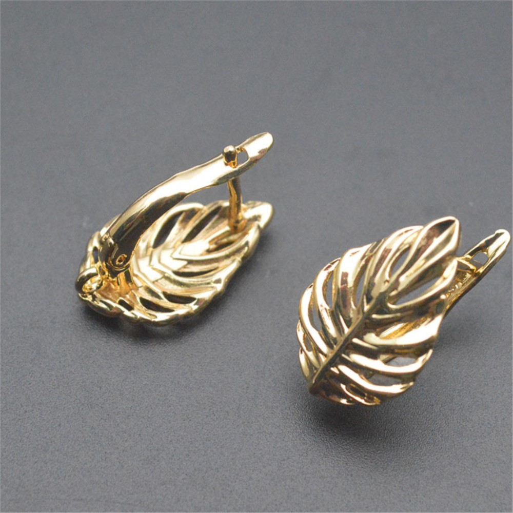 1/2 Stück 18K Vergoldete Messi – Jewelry Making Earring Supplies Bewertung und Preis